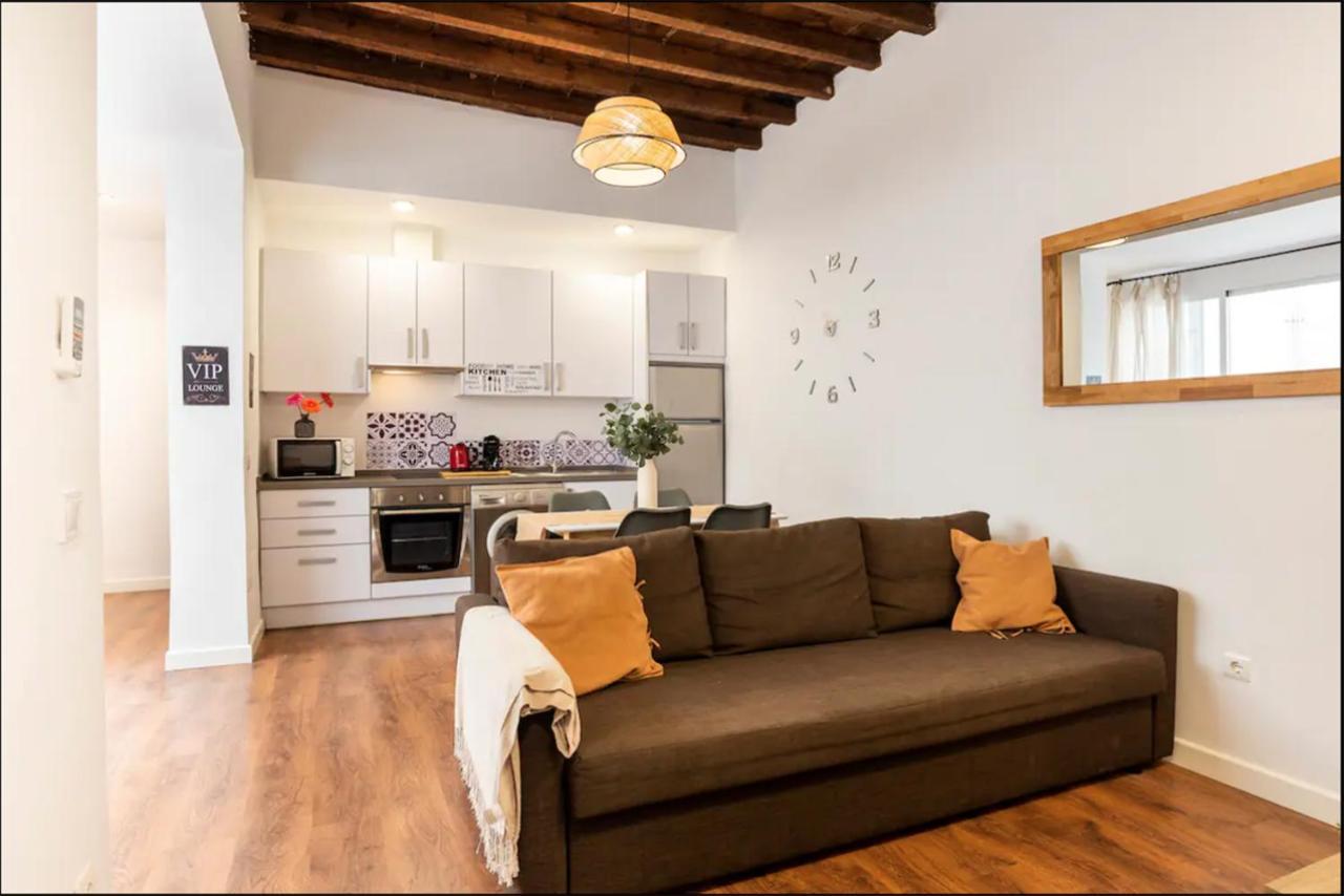 Rustic & Nice Apartment In Malaga Center Málaga Exterior foto