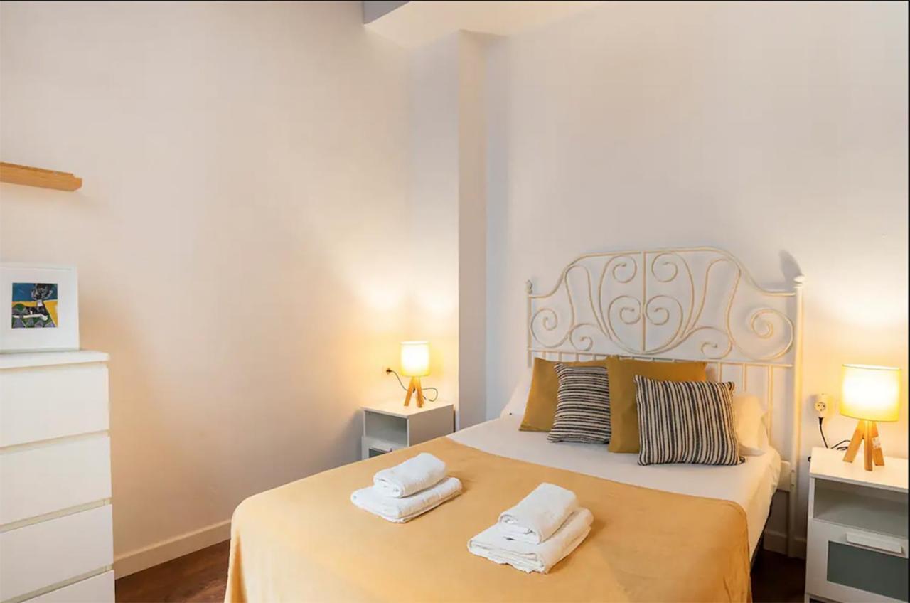 Rustic & Nice Apartment In Malaga Center Málaga Exterior foto