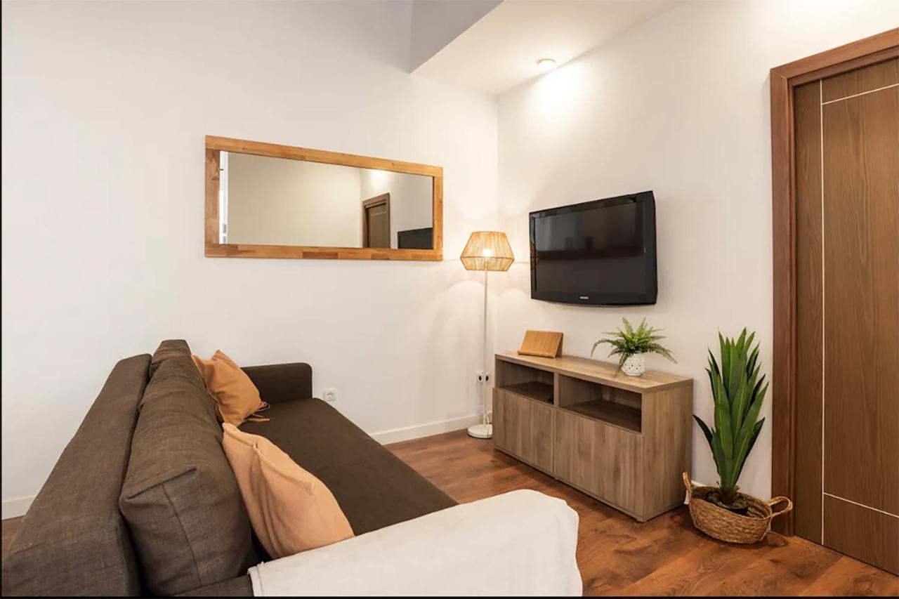 Rustic & Nice Apartment In Malaga Center Málaga Exterior foto
