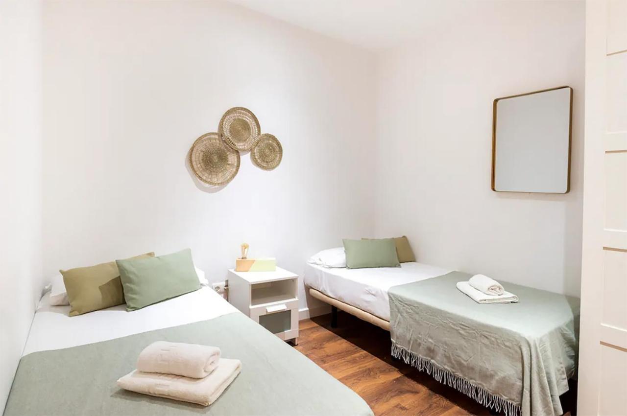 Rustic & Nice Apartment In Malaga Center Málaga Exterior foto